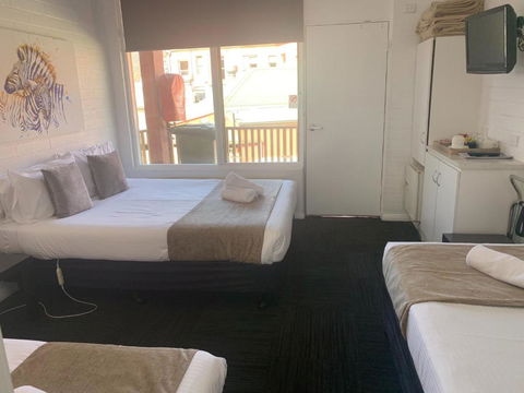 Alpine Hotel Bright - Foster Accommodation 4