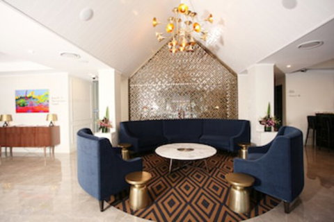 Ellen Hotel - Foster Accommodation 0