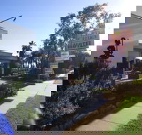 Red Chief Motel - Foster Accommodation