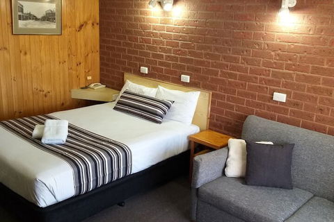Country Mile Motor Inn - Foster Accommodation 5