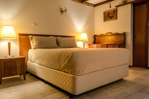 Sienna Lodge - Foster Accommodation 6