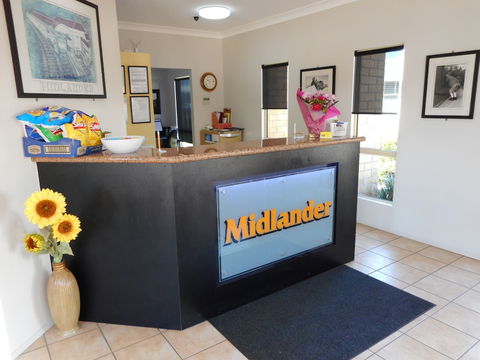 Midlander Motor Inn - Foster Accommodation 5