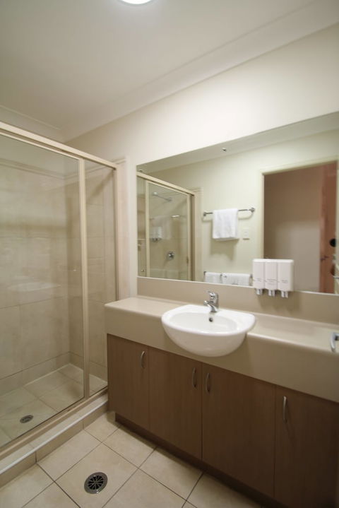 Midlander Motor Inn - Foster Accommodation 6