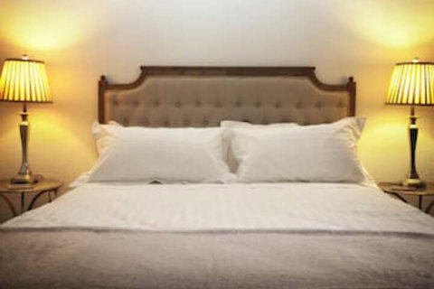 The Graces Beechworth - Foster Accommodation 2