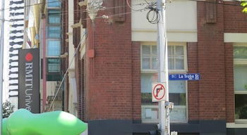 Europa Melbourne - Hostel - Foster Accommodation 2