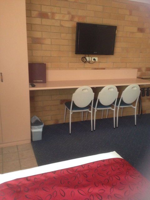 North Parkes Motel - Foster Accommodation 6