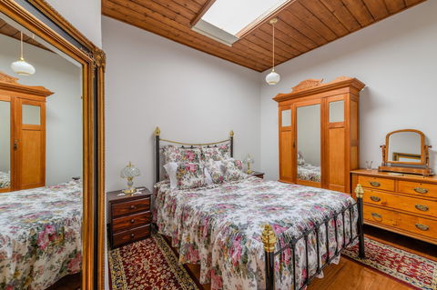 Bridge Cottage - Foster Accommodation 5