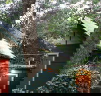 Lotus Lodges - Foster Accommodation