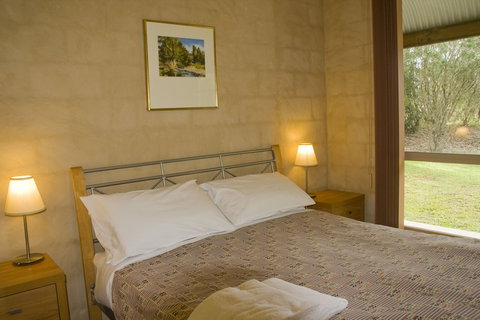 Banksia Park Cottages - Foster Accommodation 5