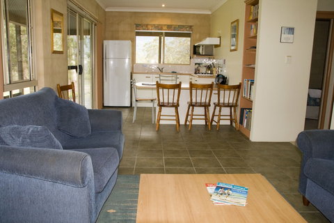 Banksia Park Cottages - Foster Accommodation 6