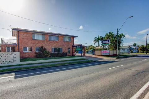 Galaxy Mackay Motor Inn - Foster Accommodation 2