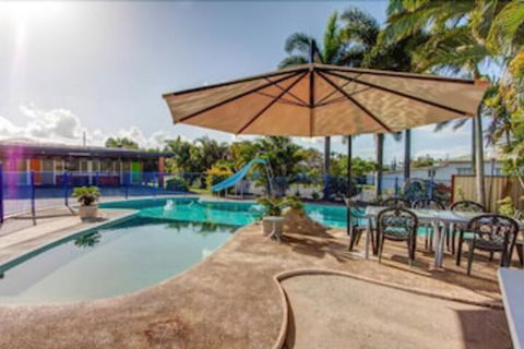 Galaxy Mackay Motor Inn - Foster Accommodation 4
