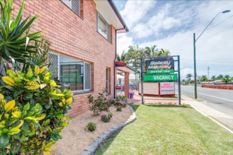 Galaxy Mackay Motor Inn - Foster Accommodation 7
