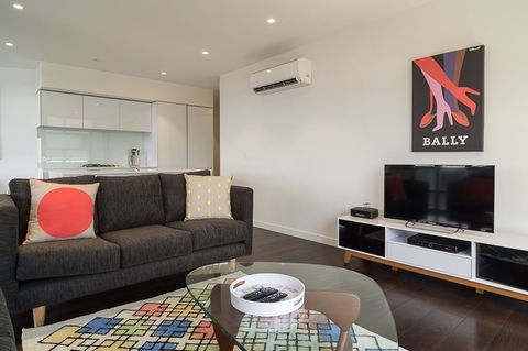 AKOM Prahran - Foster Accommodation 4
