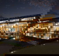 Mantarays Ningaloo Beach Resort - Foster Accommodation