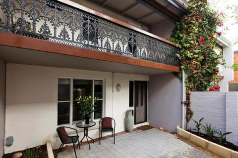 Park Terrace 2 - Foster Accommodation 2