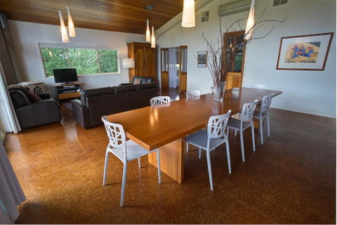 Feathertop Winery - Foster Accommodation 6