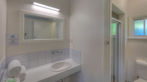 Corryong Hotel Motel - Foster Accommodation 3