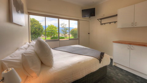 Corryong Hotel Motel - Foster Accommodation 5