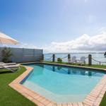 Moreton Bay Beach Lodge - Foster Accommodation 0