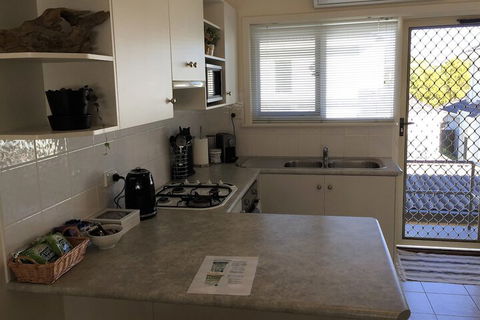 Applecross Village Apartment - Foster Accommodation 5