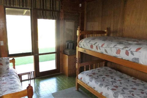 Gunyah Valley Retreat - Foster Accommodation 2