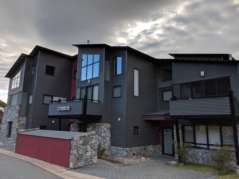 Blues Air 3 - Foster Accommodation 1