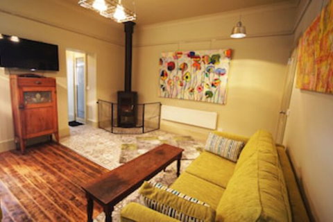 Latrobe Art Apartments - Foster Accommodation 0