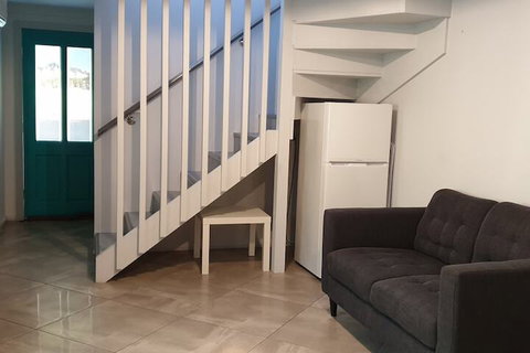 Latrobe Art Apartments - Foster Accommodation 1