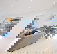 Panania Gemini Lodge - Foster Accommodation