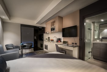Crest On Park - Foster Accommodation 6