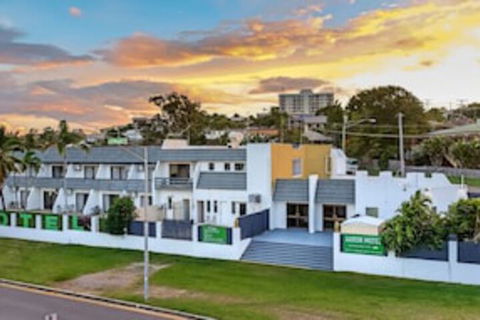 Aaron Motel - Foster Accommodation 0