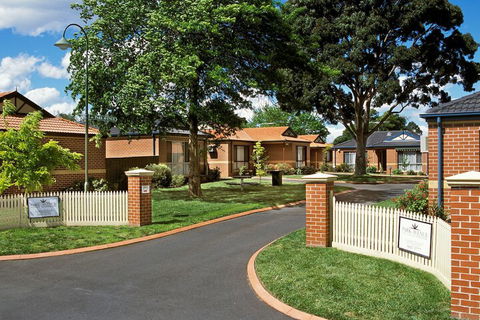 Park Avenue - Forest Hill - Foster Accommodation 4