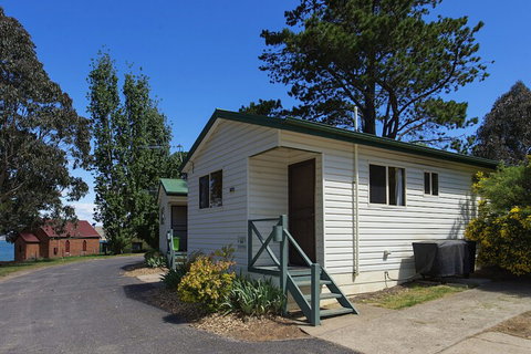 Rainbow Pines Tourist Caravan Park - Foster Accommodation 6