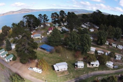 Rainbow Pines Tourist Caravan Park - Foster Accommodation 0