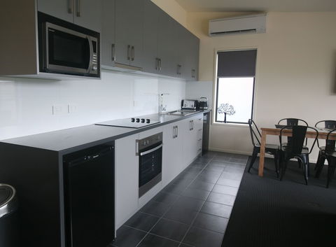 New Norfolk Apartments - Foster Accommodation 6