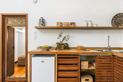 A PERFECT STAY - Bamboo Beach House - Foster Accommodation 4
