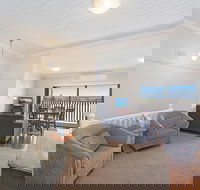 Newcastle Short Stay Apartments - Vista Apartment - Foster Accommodation