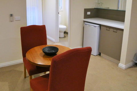 Allansford Hotel Motel - Foster Accommodation 1