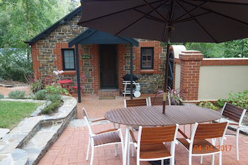 Sherwoode Bed And Breakfast - Foster Accommodation 1