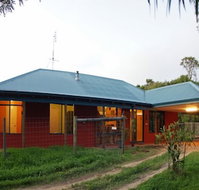Heavenly Hideaway - Foster Accommodation