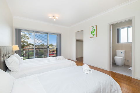 Auspan Guest House - Foster Accommodation 6