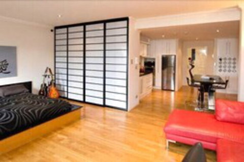 Colin St. Apartment - Foster Accommodation 0