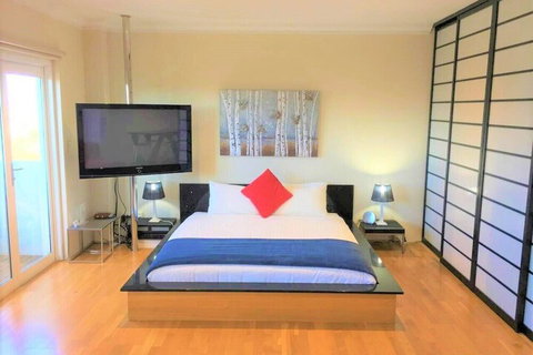 Colin St. Apartment - Foster Accommodation 3