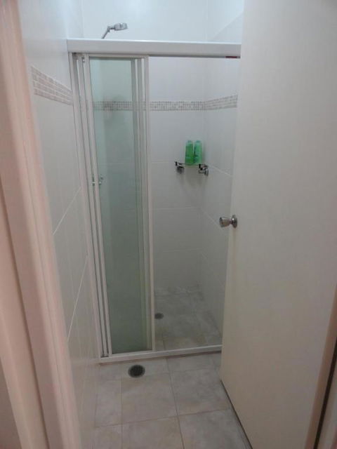 Cleveland B & B Private Studio Room - Foster Accommodation 6