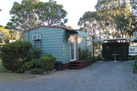 Rose City Caravan Park - Foster Accommodation 4