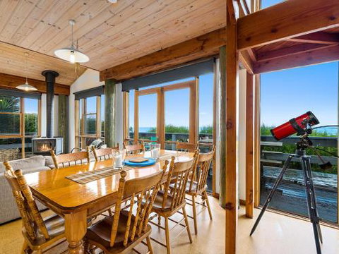 The Surf Shack - Foster Accommodation 1