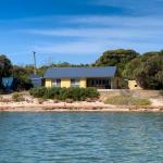 The Beach House - Foster Accommodation 0
