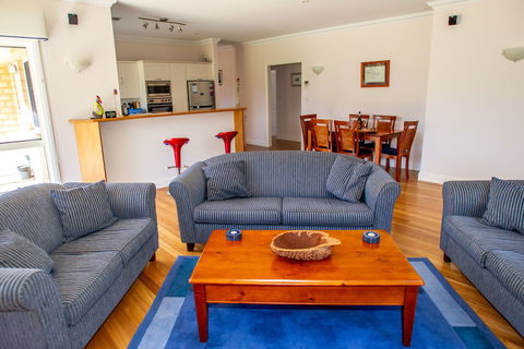 Lochnagar Barossa - Adults Only - Foster Accommodation 5