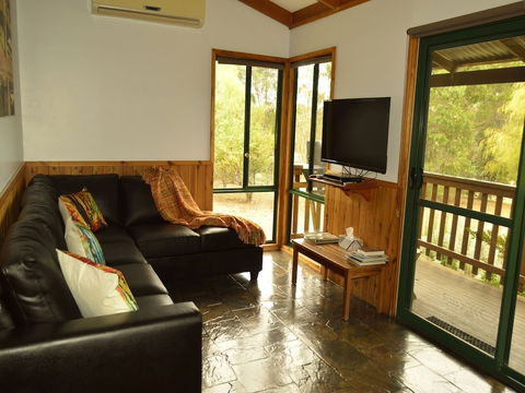 Diamond Forest Farm Stay - Foster Accommodation 2
